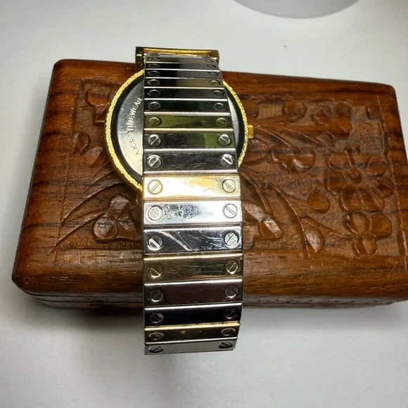 Gloria Vanderbilt Two Tone Quartz Watch Swarovski Swan Accent - Picture 3 of 4